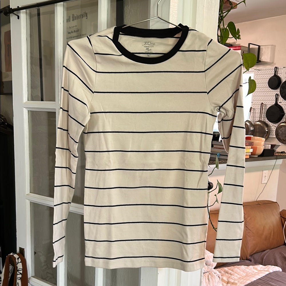 J.Crew Perfect Fit L/S tee (ivory stripe/L)